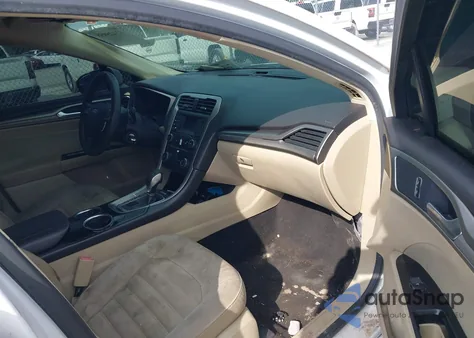 2013 Ford Fusion Se z USA, uszkodzony, nr VIN 3FA6P0H79DR185216